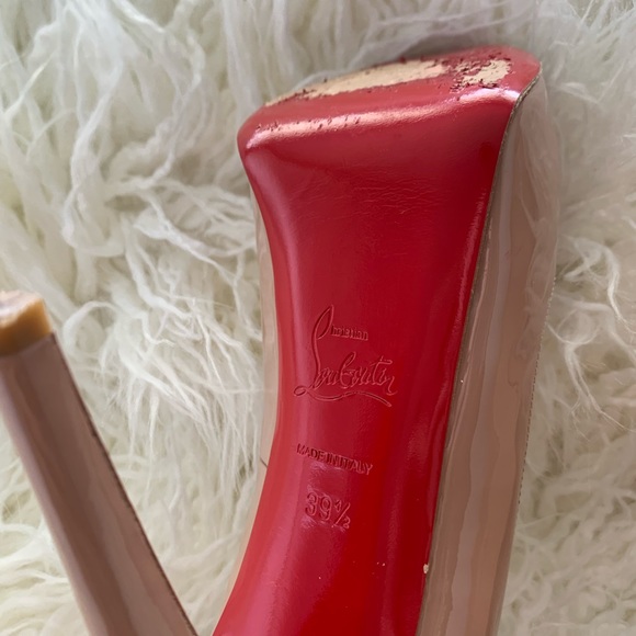 Christian Louboutin Very Prive 120 Patent Pump - Picture 7 of 13
